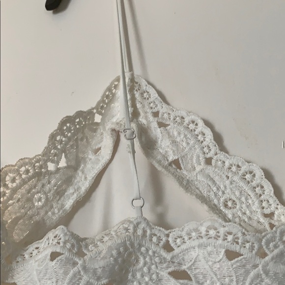 Lacy Summer Dress - Picture 3 of 4